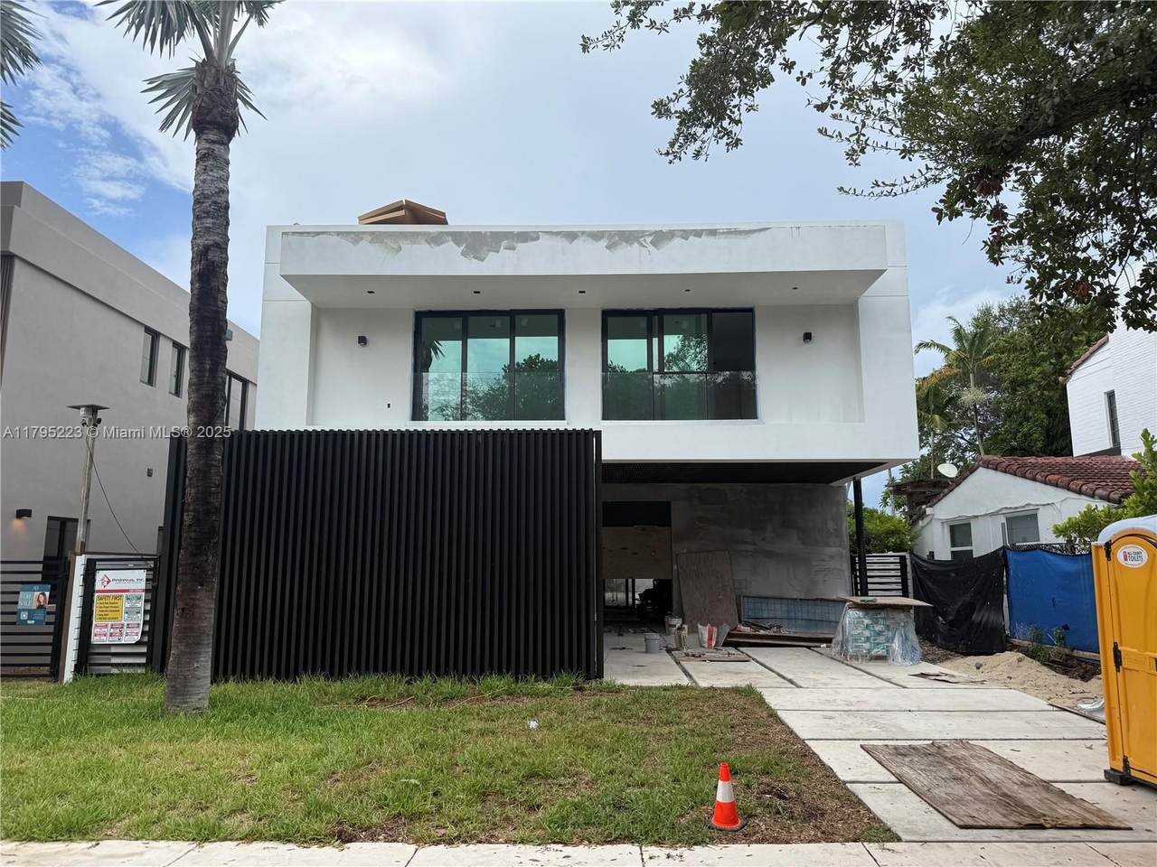 https://bt-photos.global.ssl.fastly.net/miami/1280_boomver_2_A11795223-2.jpg