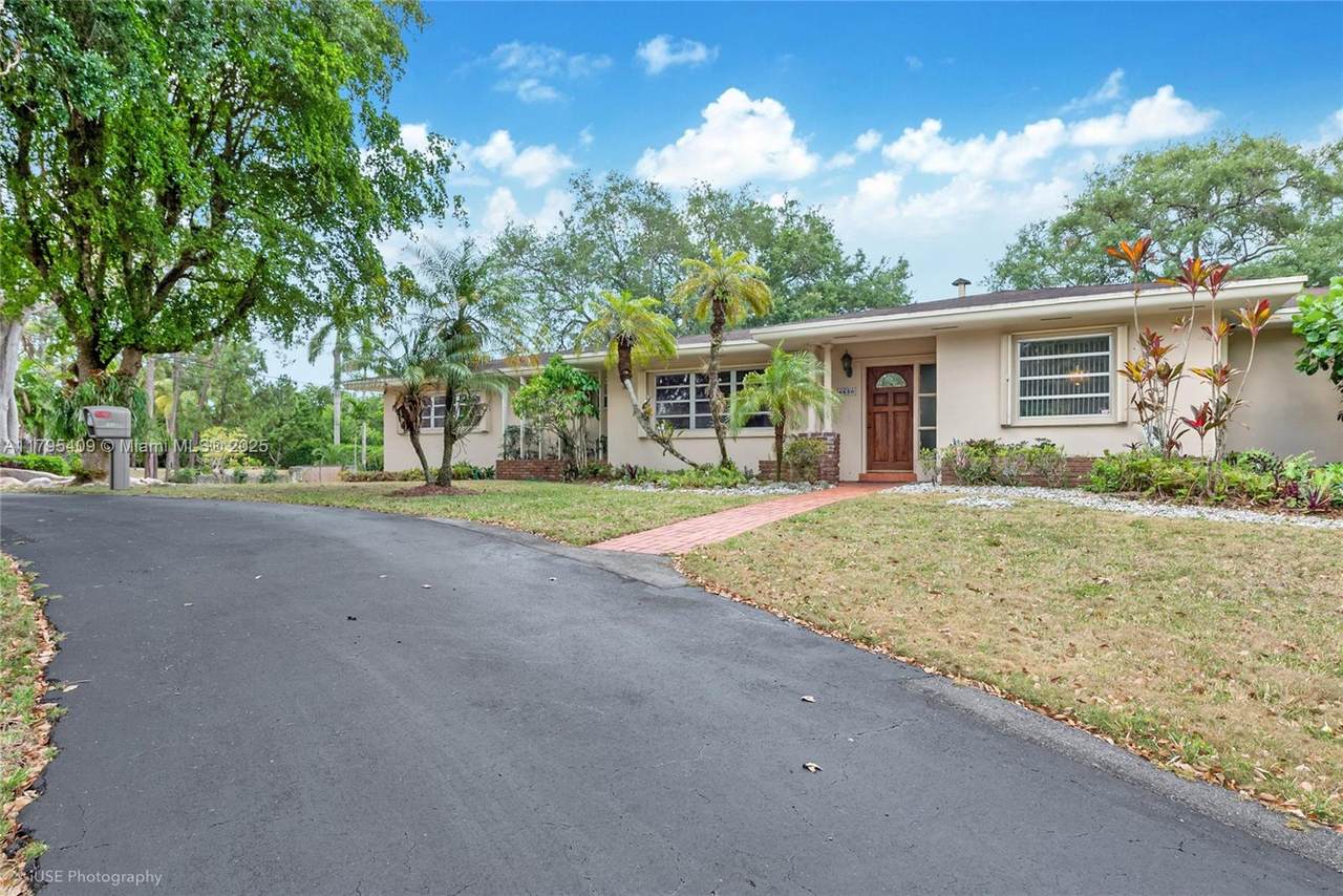 6650 85th Ave - Photo 1