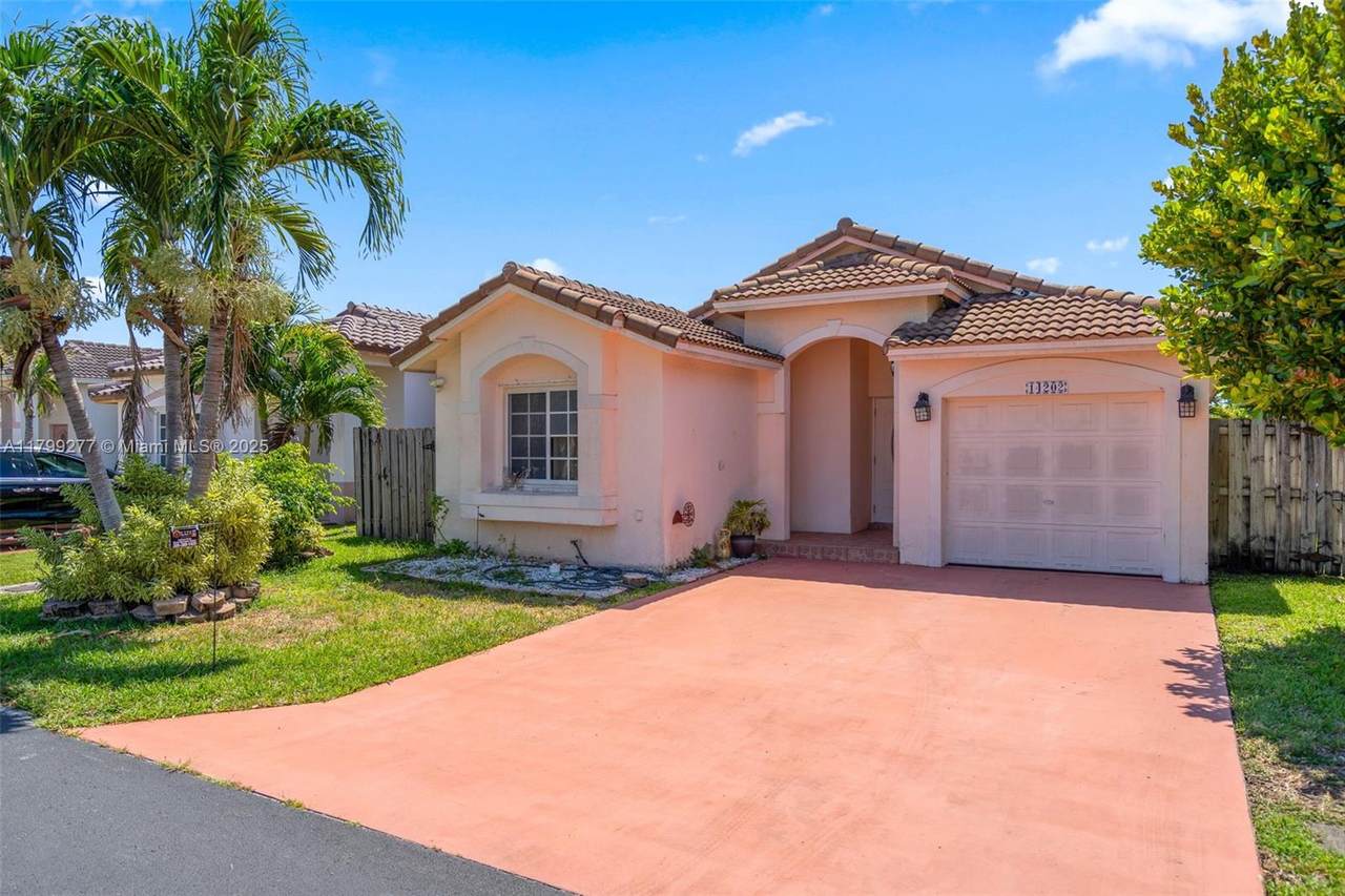 14202 151st Ct - Photo 1