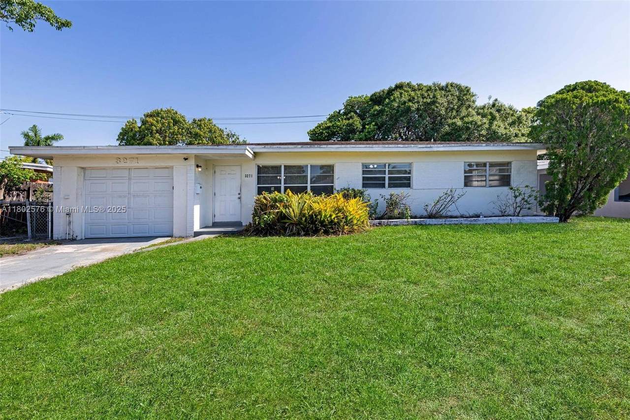 3271 Auburn Blvd - Photo 1