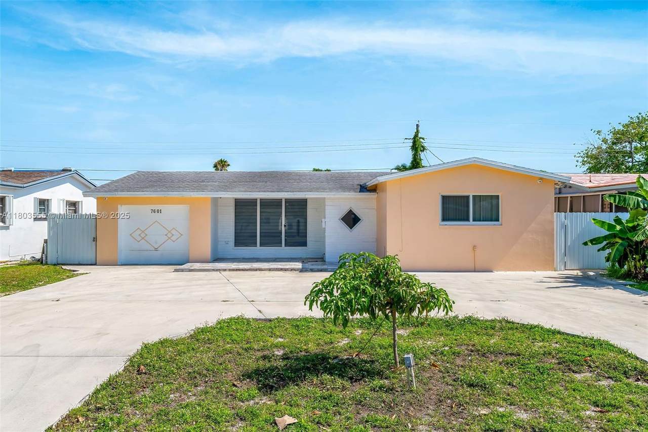 7601 Harbour Blvd - Photo 1