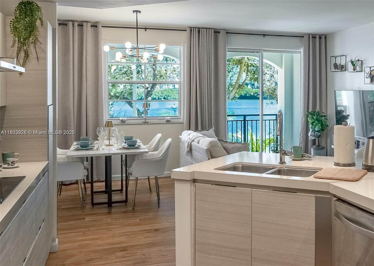 3255 184th - Photo 1