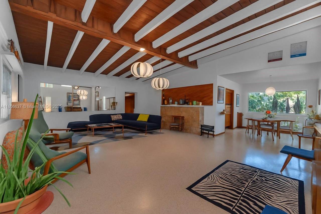 1895 25th St - Photo 1