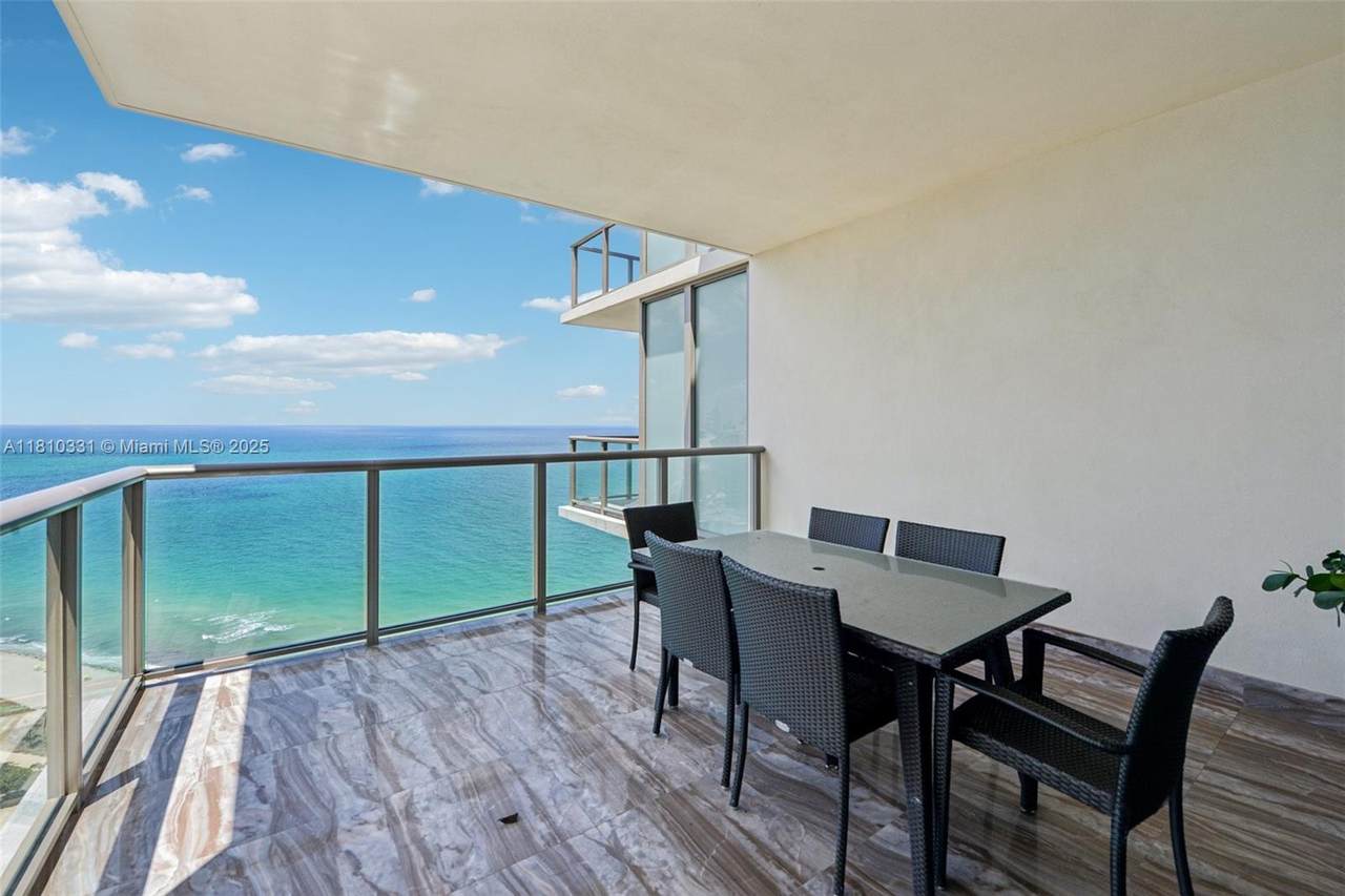 https://bt-photos.global.ssl.fastly.net/miami/1280_boomver_2_A11810331-2.jpg