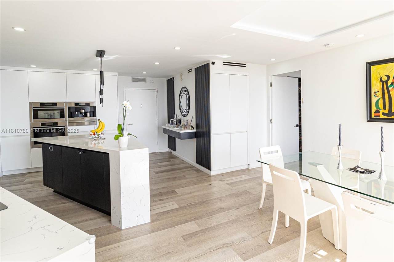 3180 Ocean Dr - Photo 1