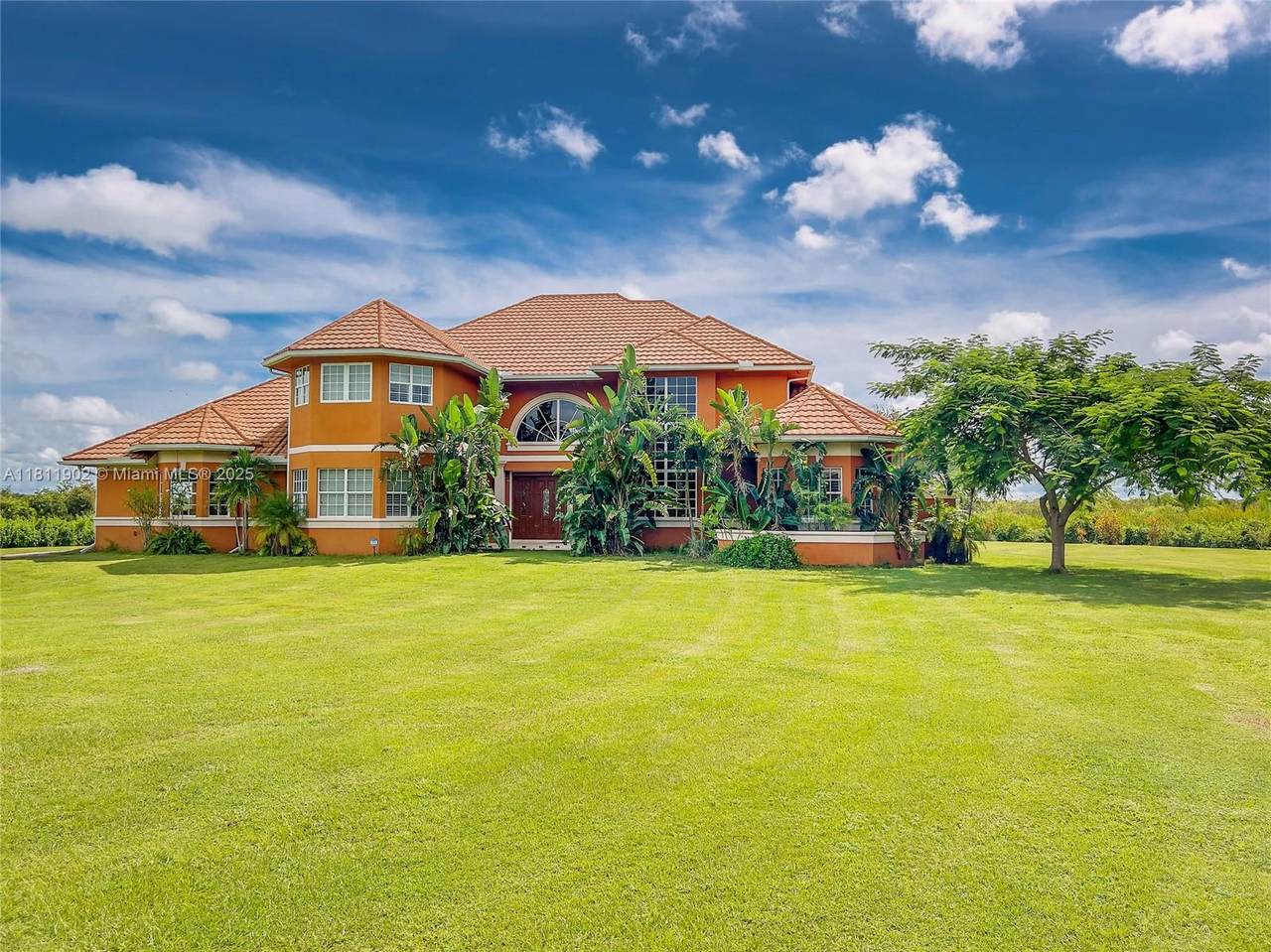 37511 Washington Loop Road - Photo 1