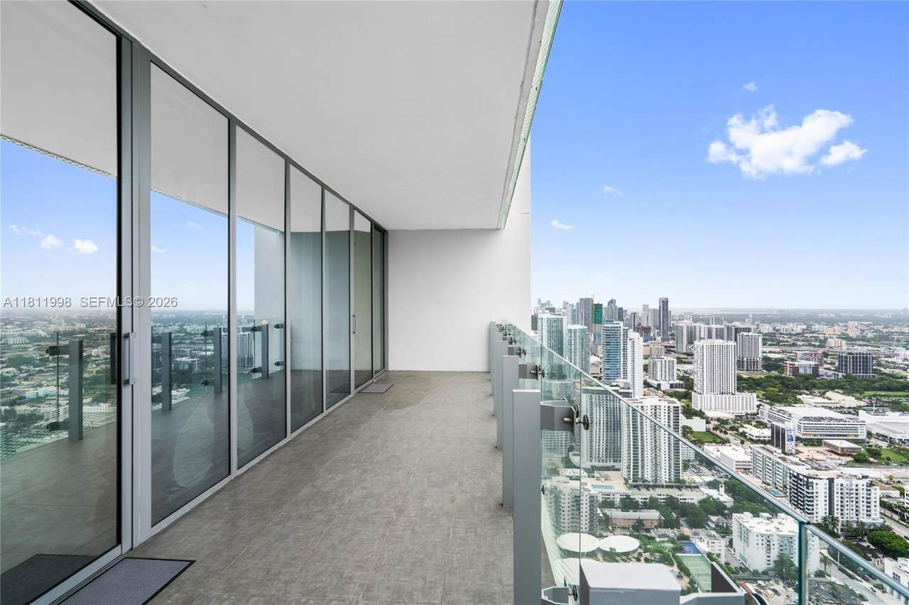 https://bt-photos.global.ssl.fastly.net/miami/1280_boomver_2_A11811998-2.jpg