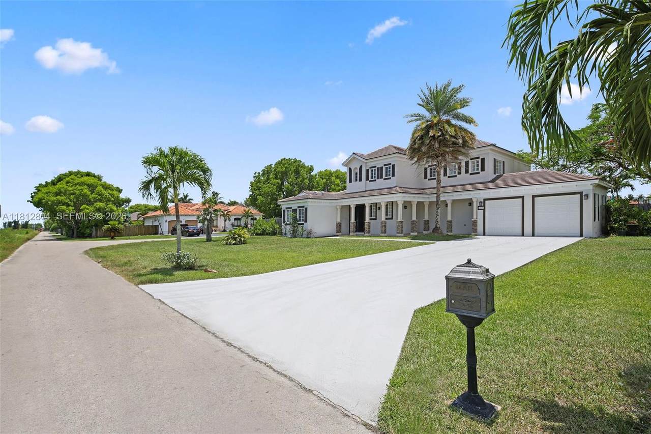 https://bt-photos.global.ssl.fastly.net/miami/1280_boomver_2_A11812804-2.jpg
