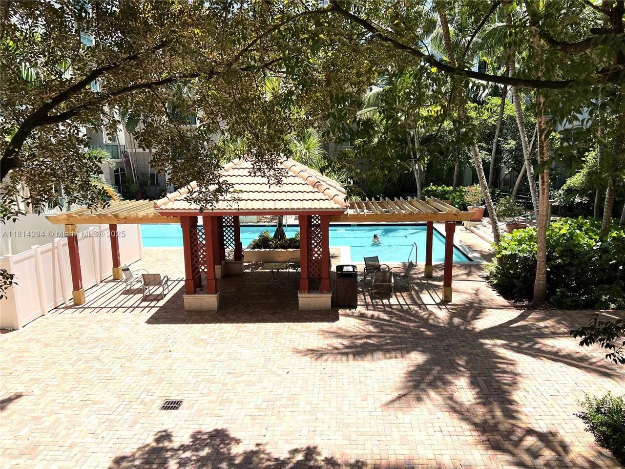 6001 70th St - Photo 1