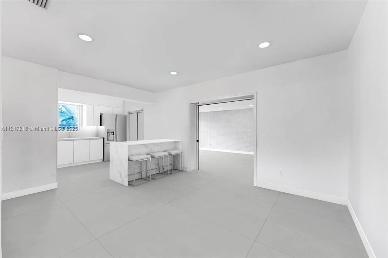 9401 78th Street - Photo 1