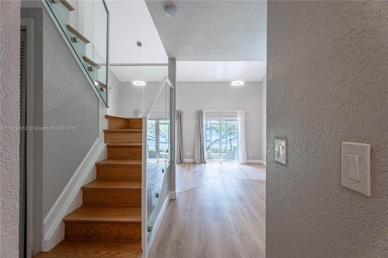 4291 Pine Island Rd - Photo 1