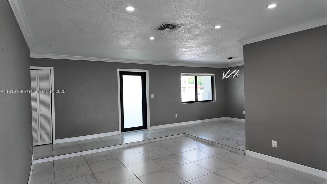15831 106th Ave - Photo 1