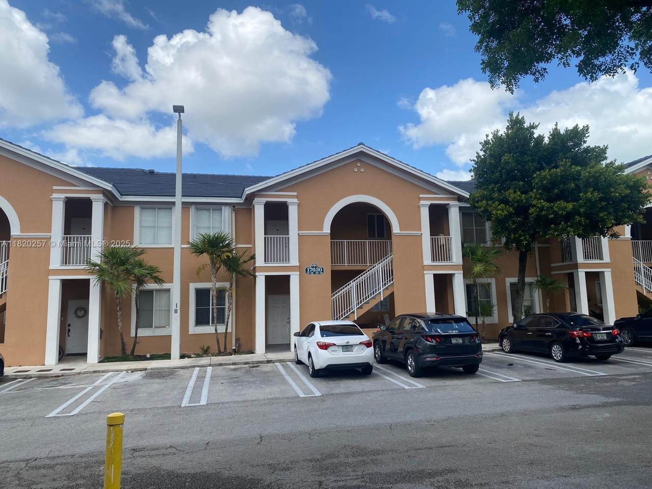 17630 73rd Ave - Photo 1