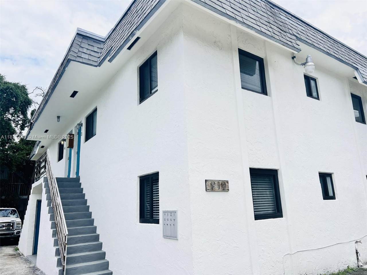 910 4th Ave - Photo 1