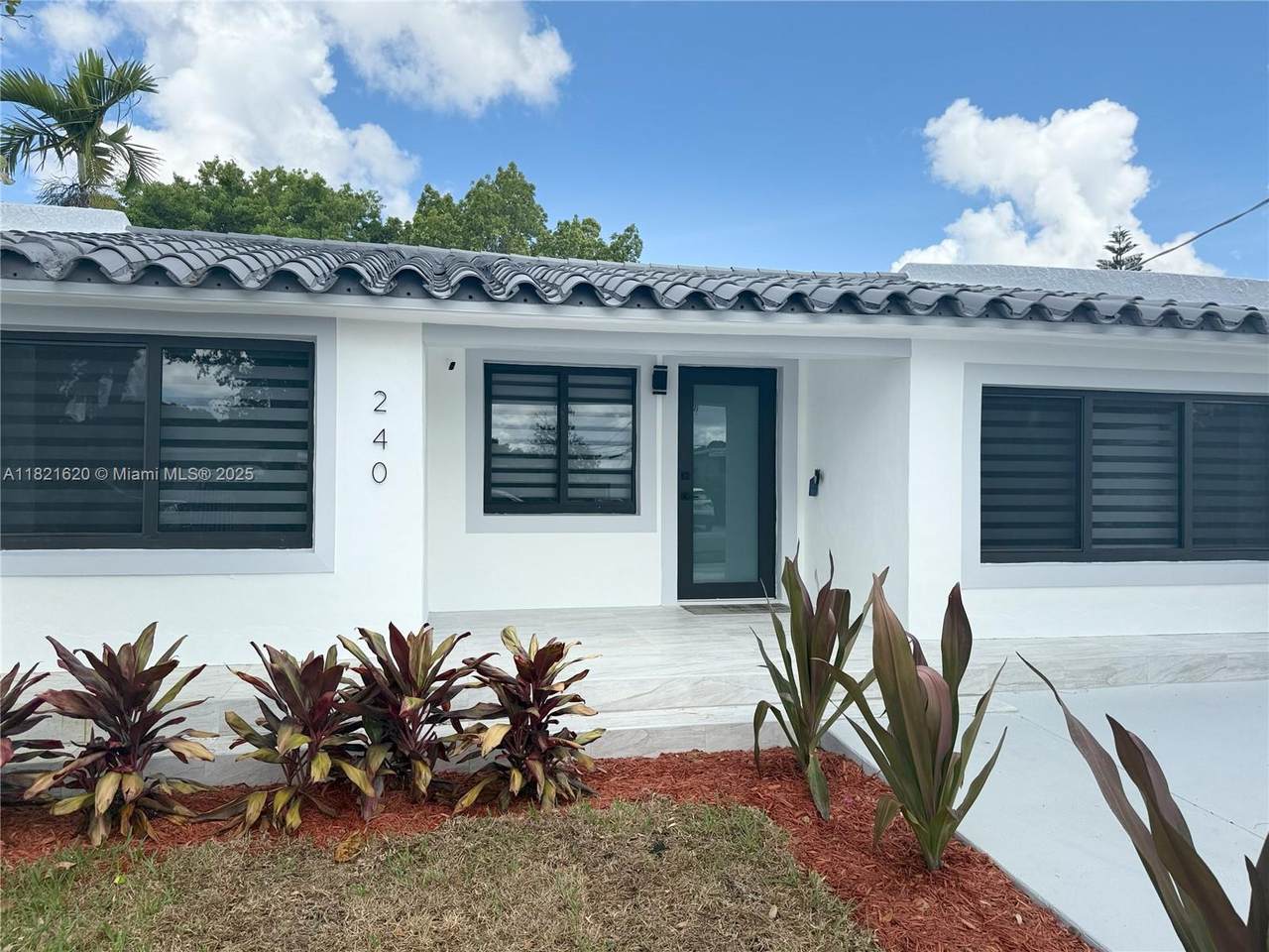 240 55th Ave - Photo 1