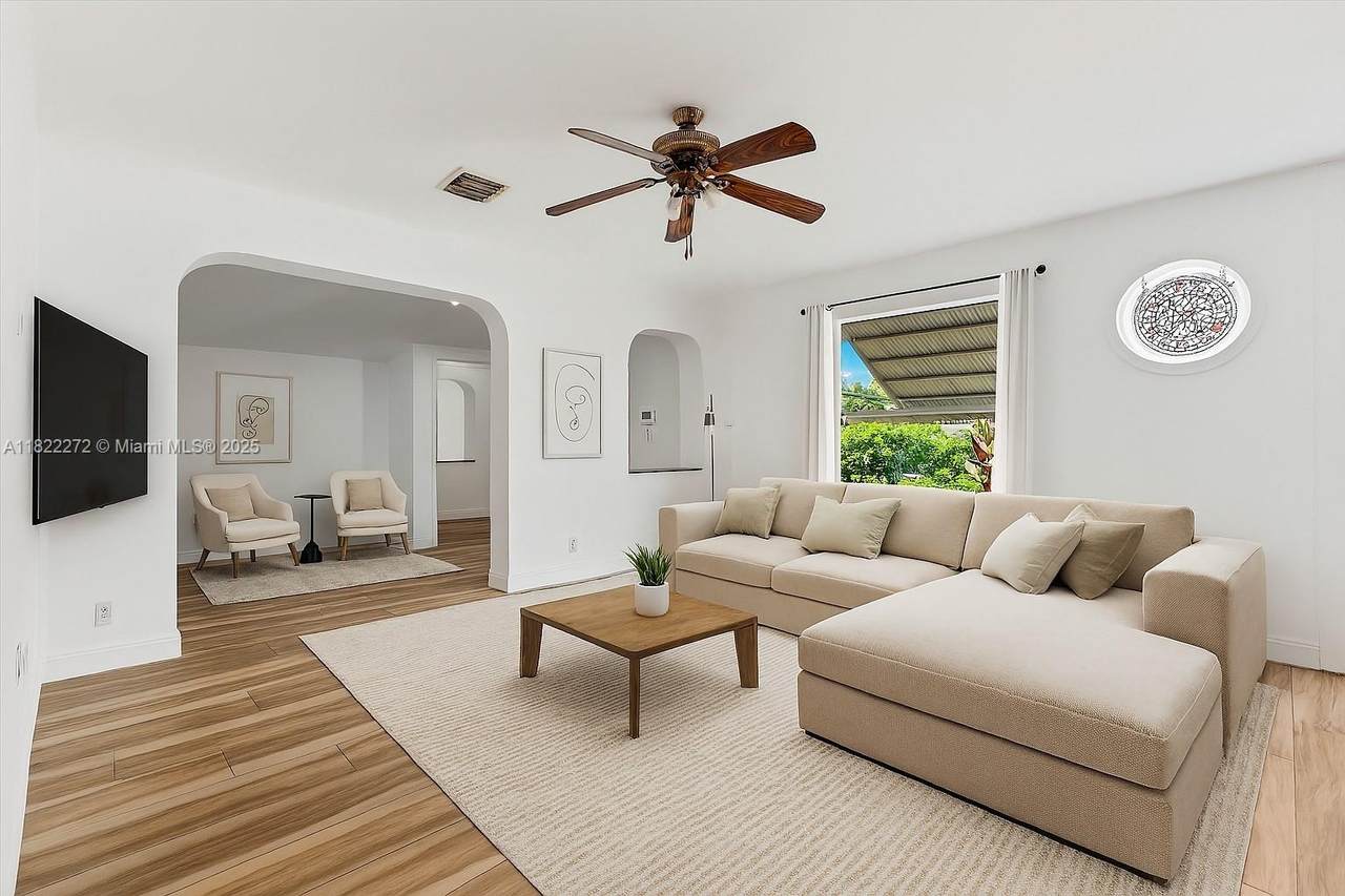 6073 27th St - Photo 1