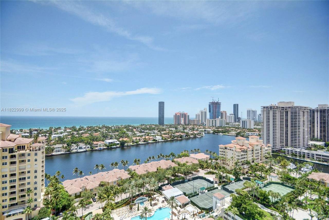 20155 38th Ct - Photo 1