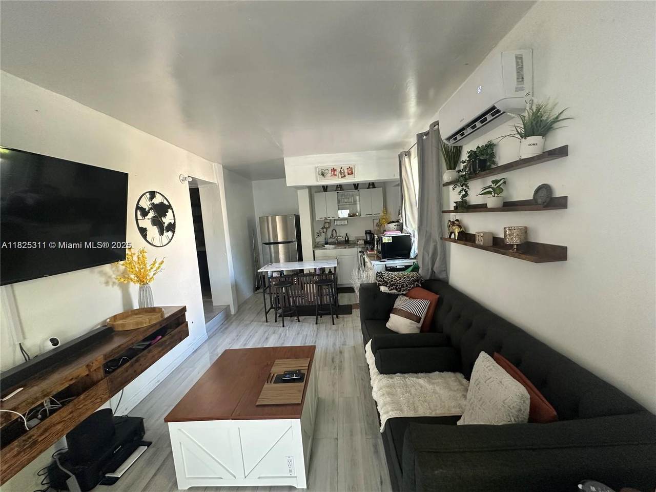 510 146th St - Photo 1