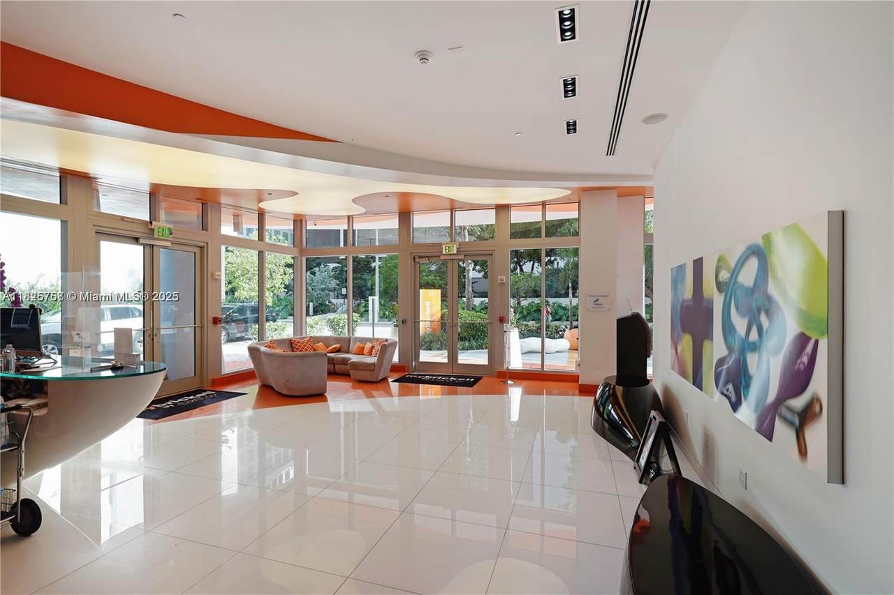 https://bt-photos.global.ssl.fastly.net/miami/1280_boomver_1_A11825758-2.jpg