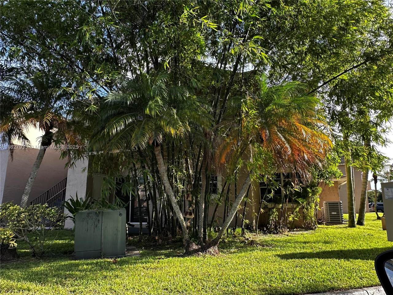 https://bt-photos.global.ssl.fastly.net/miami/1280_boomver_2_A11827935-2.jpg