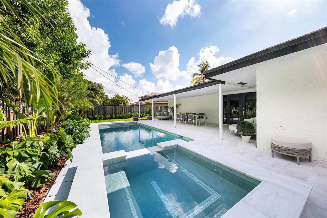 2101 14th Ave - Photo 1