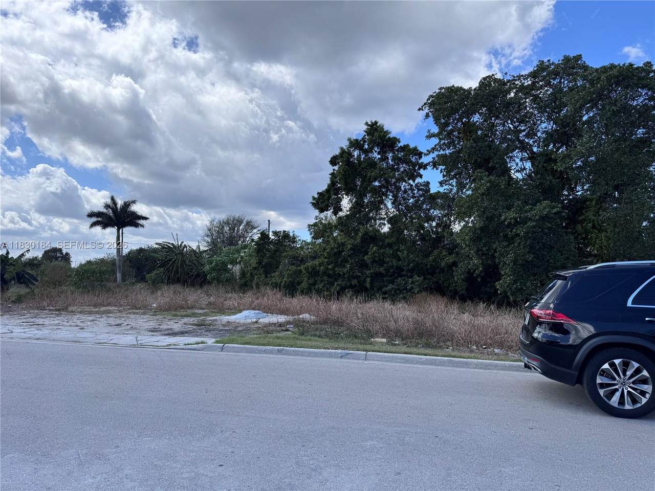 https://bt-photos.global.ssl.fastly.net/miami/1280_boomver_2_A11830184-2.jpg