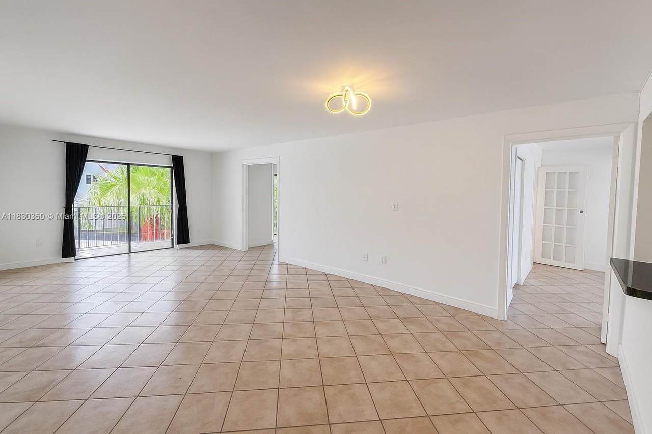 1250 Lincoln Rd - Photo 1