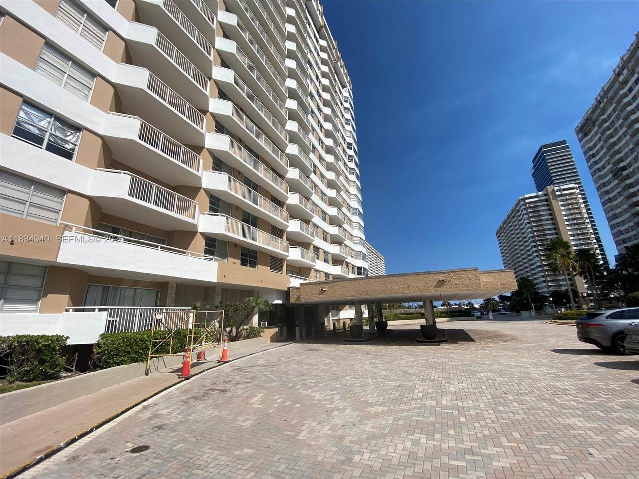 1965 Ocean Dr - Photo 1