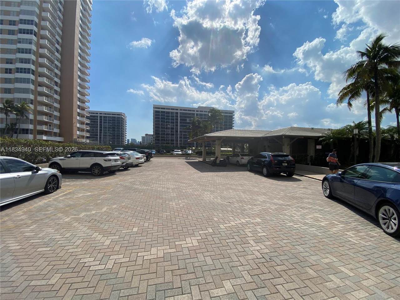 https://bt-photos.global.ssl.fastly.net/miami/1280_boomver_2_A11834940-2.jpg