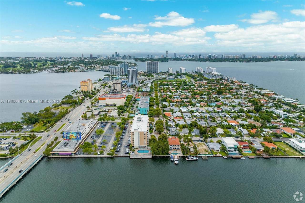 https://bt-photos.global.ssl.fastly.net/miami/1280_boomver_2_A11835018-2.jpg