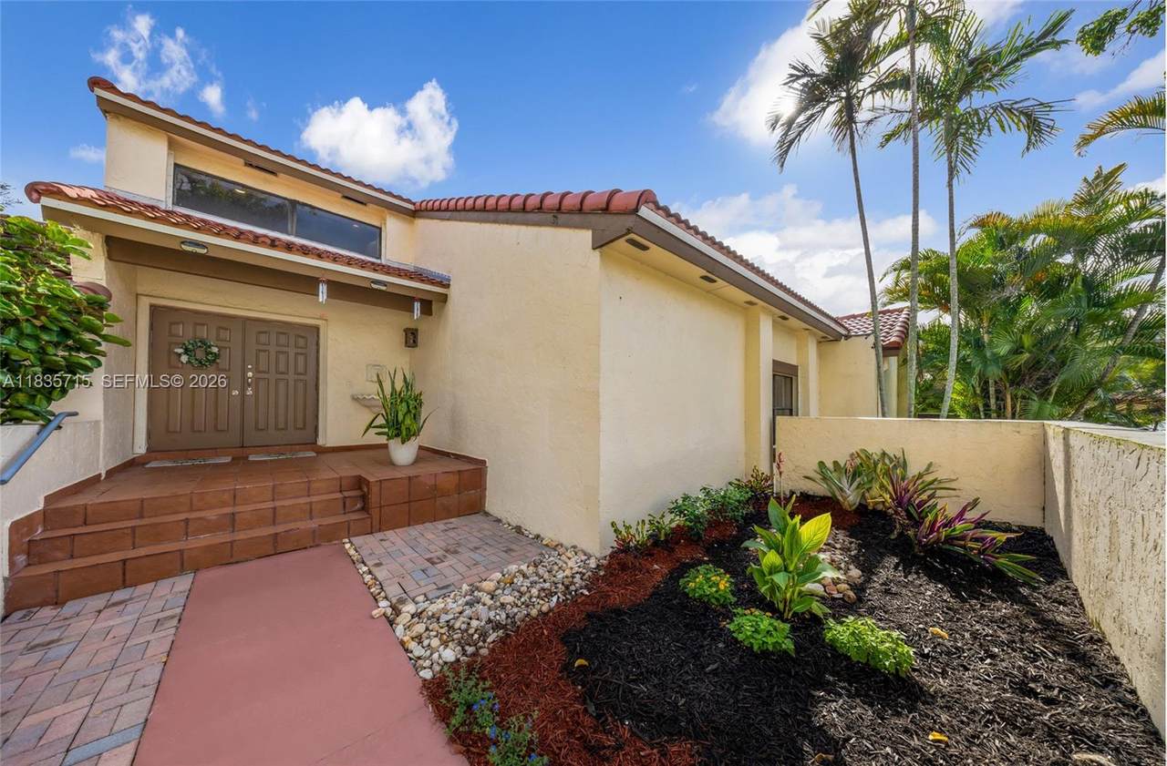 6637 181st Ln - Photo 1