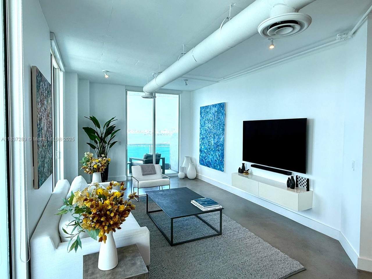 https://bt-photos.global.ssl.fastly.net/miami/1280_boomver_2_A11837289-2.jpg