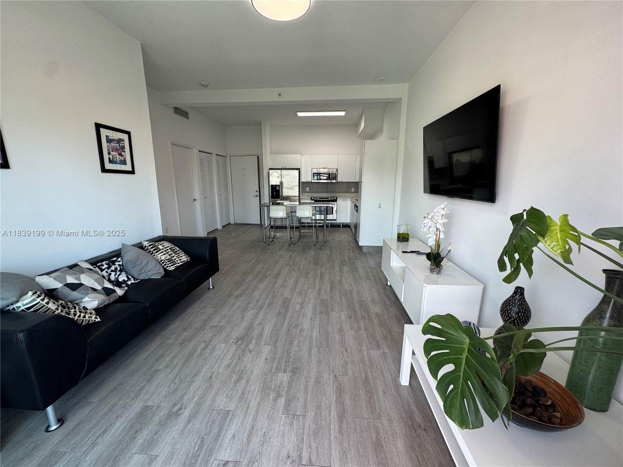 234 3rd St - Photo 1