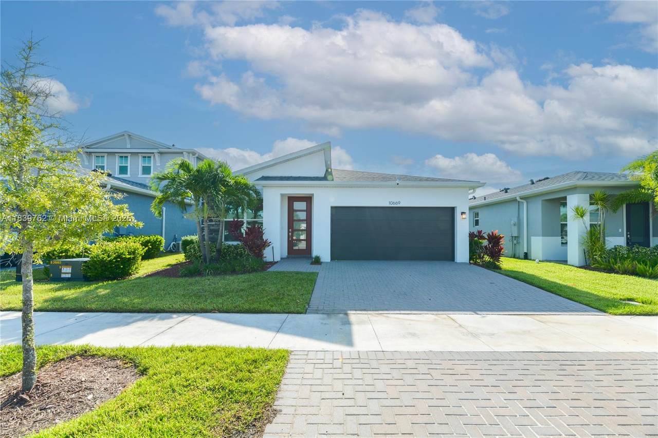 10669 Gloriana St - Photo 1