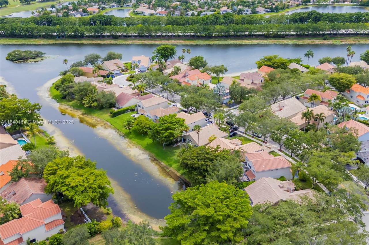 https://bt-photos.global.ssl.fastly.net/miami/1280_boomver_2_A11840164-2.jpg