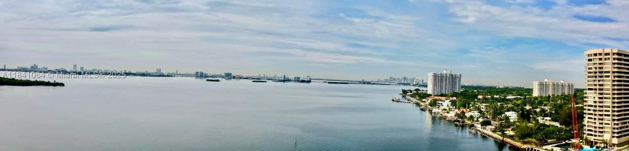 11111 Biscayne Blvd - Photo 1