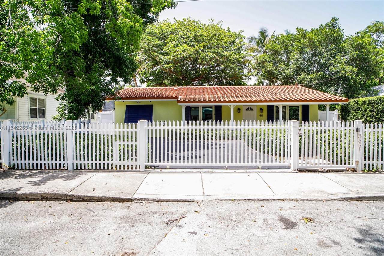3651 William Ave - Photo 1