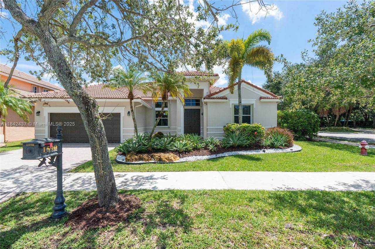 https://bt-photos.global.ssl.fastly.net/miami/1280_boomver_2_A11842437-2.jpg