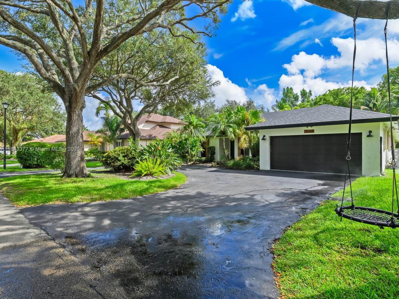 https://bt-photos.global.ssl.fastly.net/miami/1280_boomver_2_A11843377-2.jpg