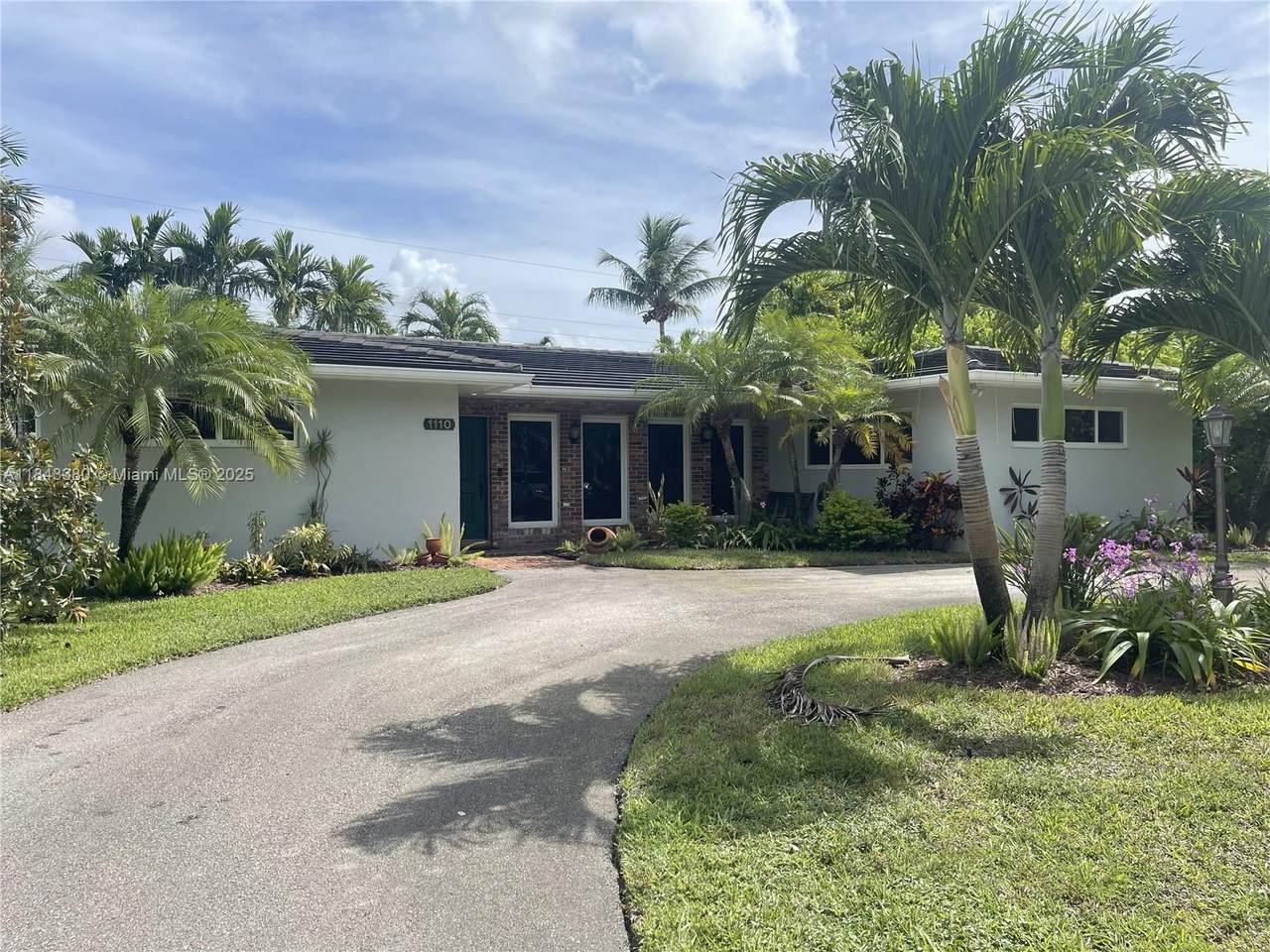 https://bt-photos.global.ssl.fastly.net/miami/1280_boomver_2_A11843380-2.jpg