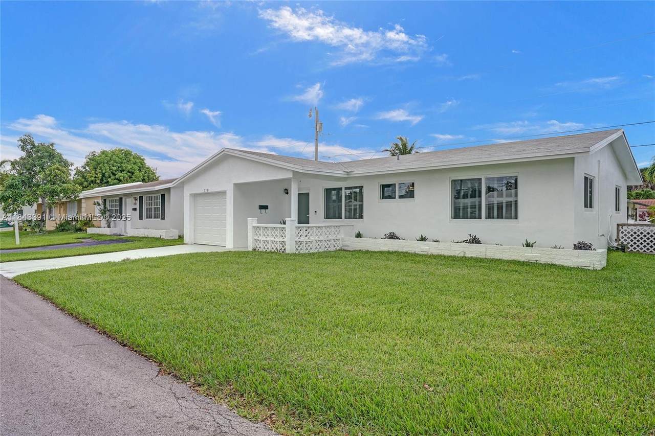 https://bt-photos.global.ssl.fastly.net/miami/1280_boomver_2_A11843391-2.jpg