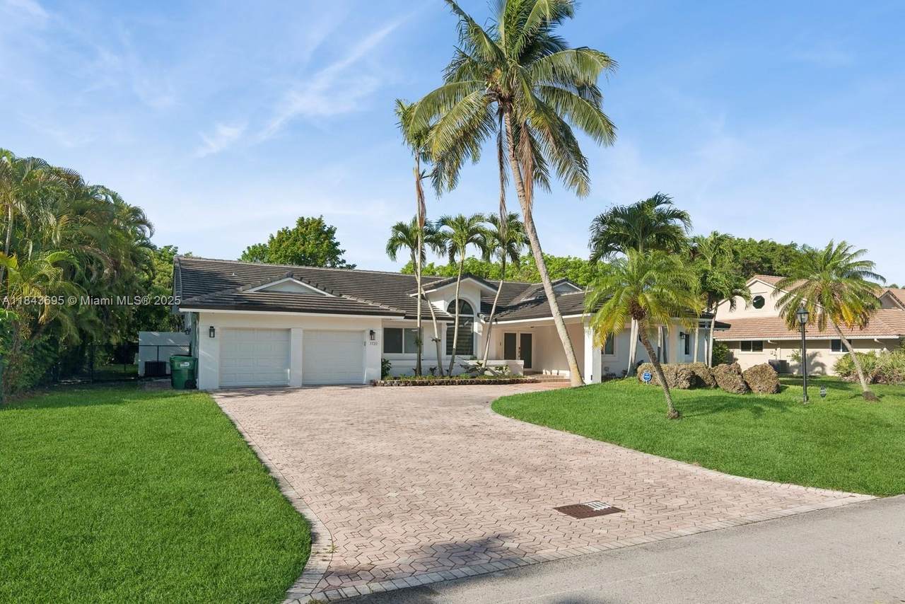https://bt-photos.global.ssl.fastly.net/miami/1280_boomver_2_A11843695-2.jpg