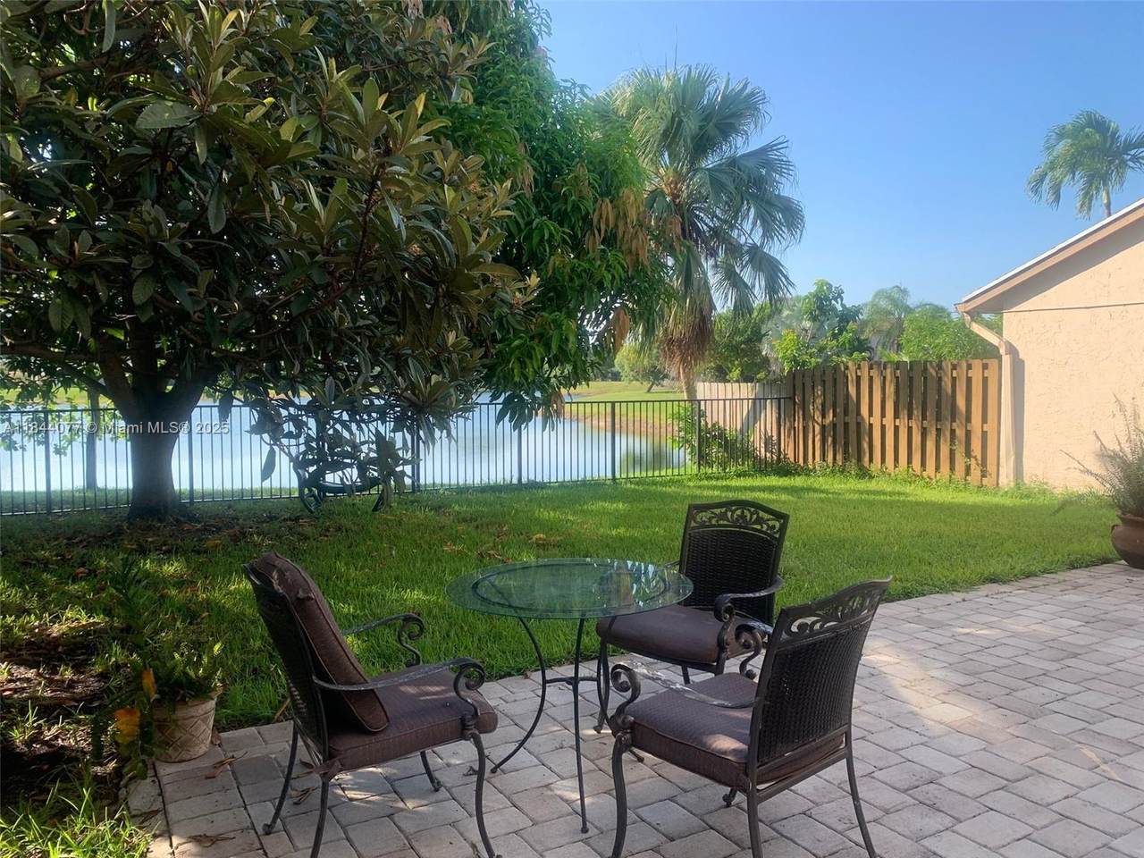 https://bt-photos.global.ssl.fastly.net/miami/1280_boomver_2_A11844077-2.jpg