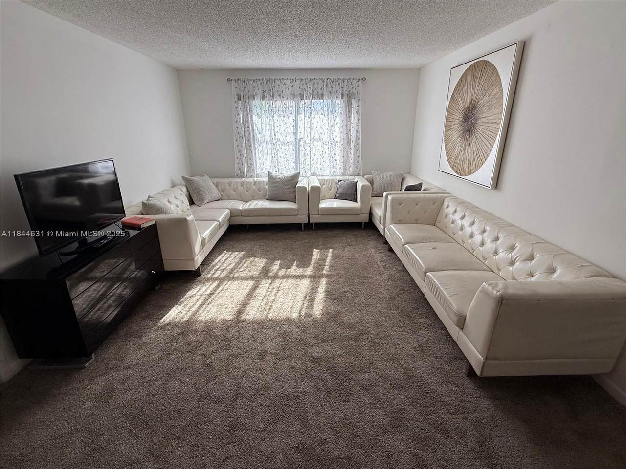 2225 Monroe St - Photo 1