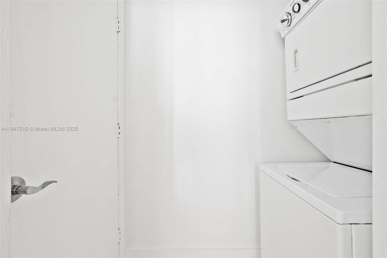 https://bt-photos.global.ssl.fastly.net/miami/1280_boomver_2_A11847210-2.jpg