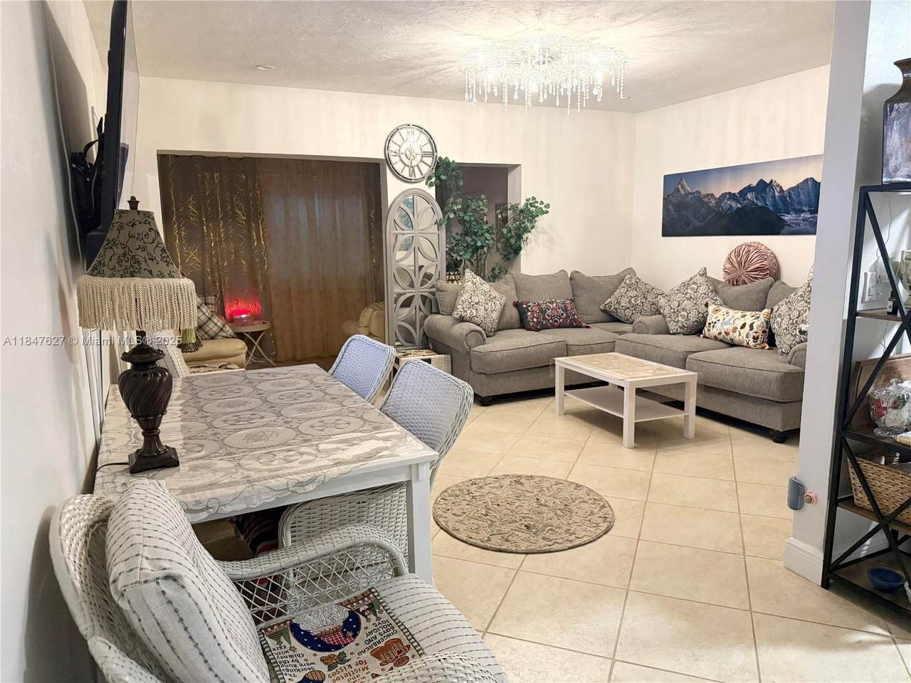 https://bt-photos.global.ssl.fastly.net/miami/1280_boomver_2_A11847627-2.jpg