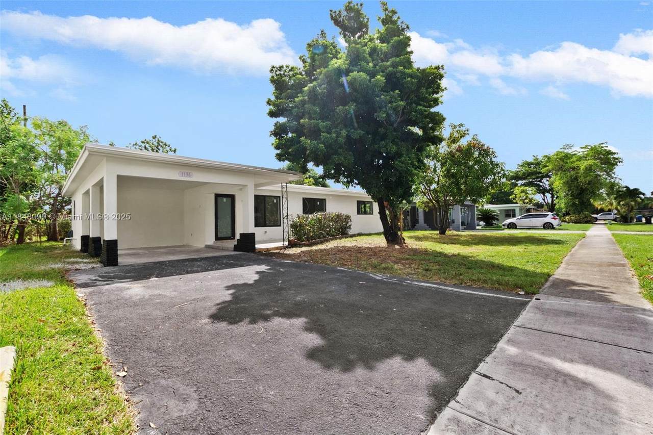 1136 Tennessee Ave - Photo 1