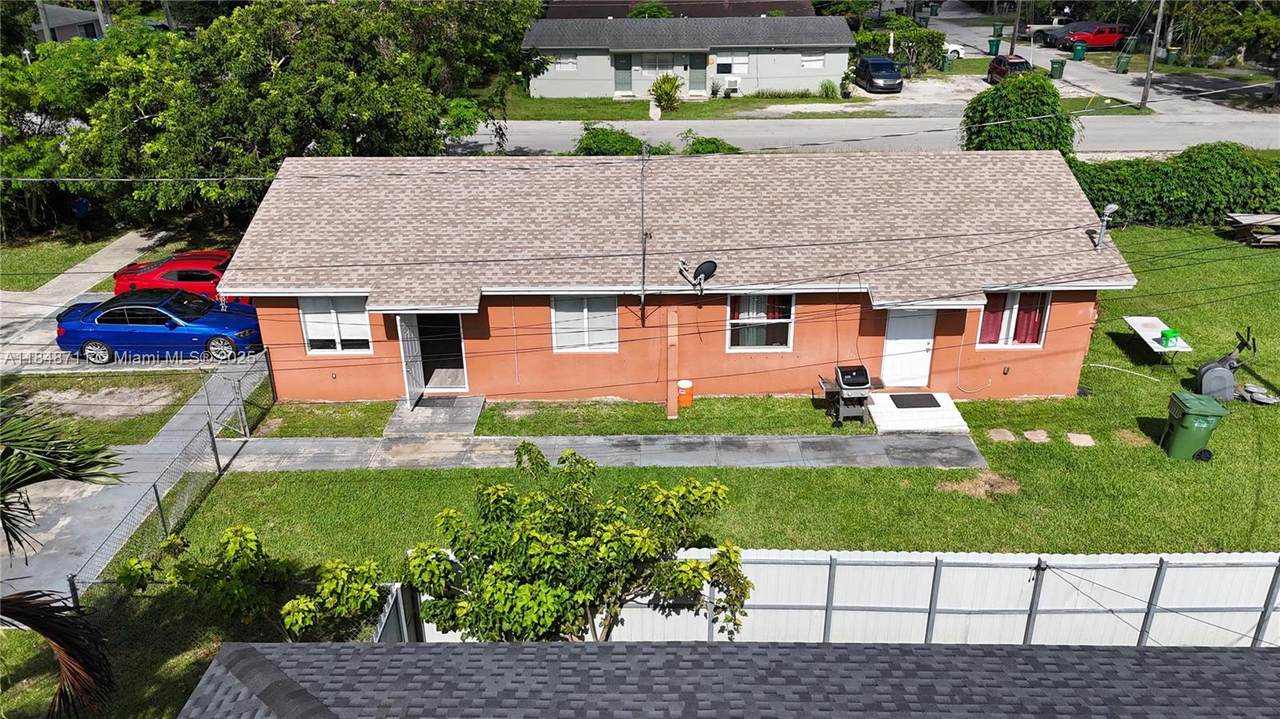 997 NW 11 STREET - Photo 1