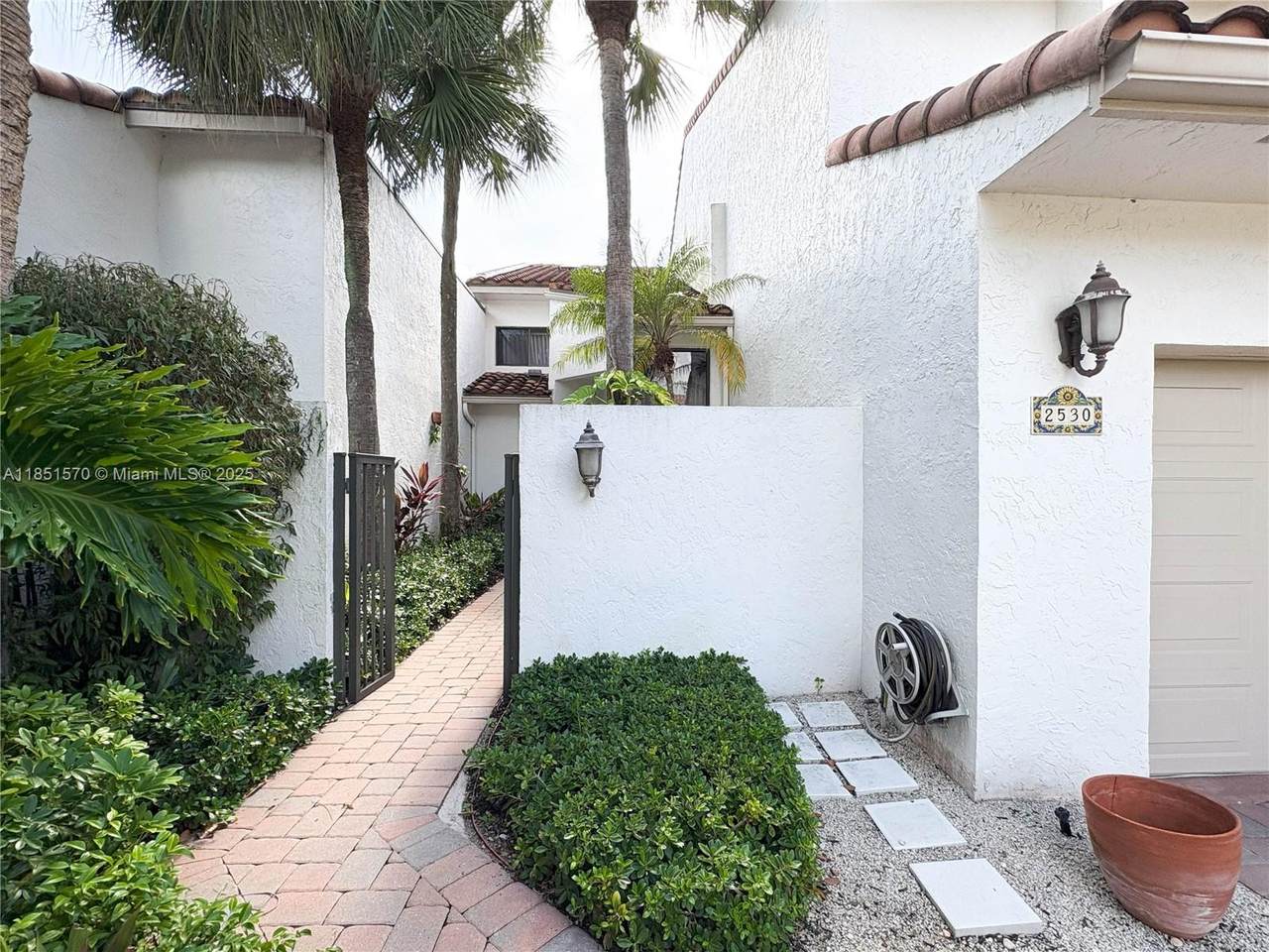 https://bt-photos.global.ssl.fastly.net/miami/1280_boomver_2_A11851570-2.jpg