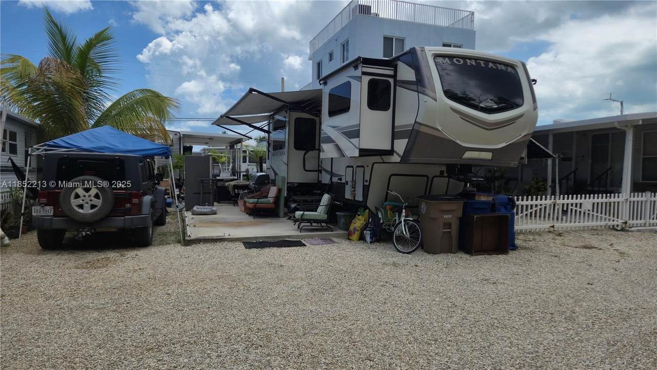 https://bt-photos.global.ssl.fastly.net/miami/1280_boomver_2_A11852213-2.jpg